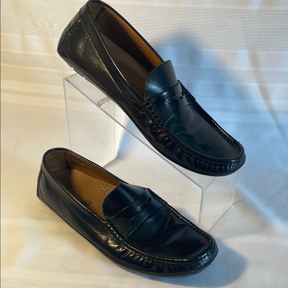 Men’s Magnanni Slip-On Leather Loafers Black Size 8.5